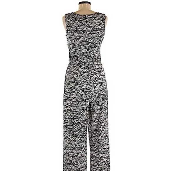 Calvin Klein Abstract Jumpsuit - Picture 2 of 6